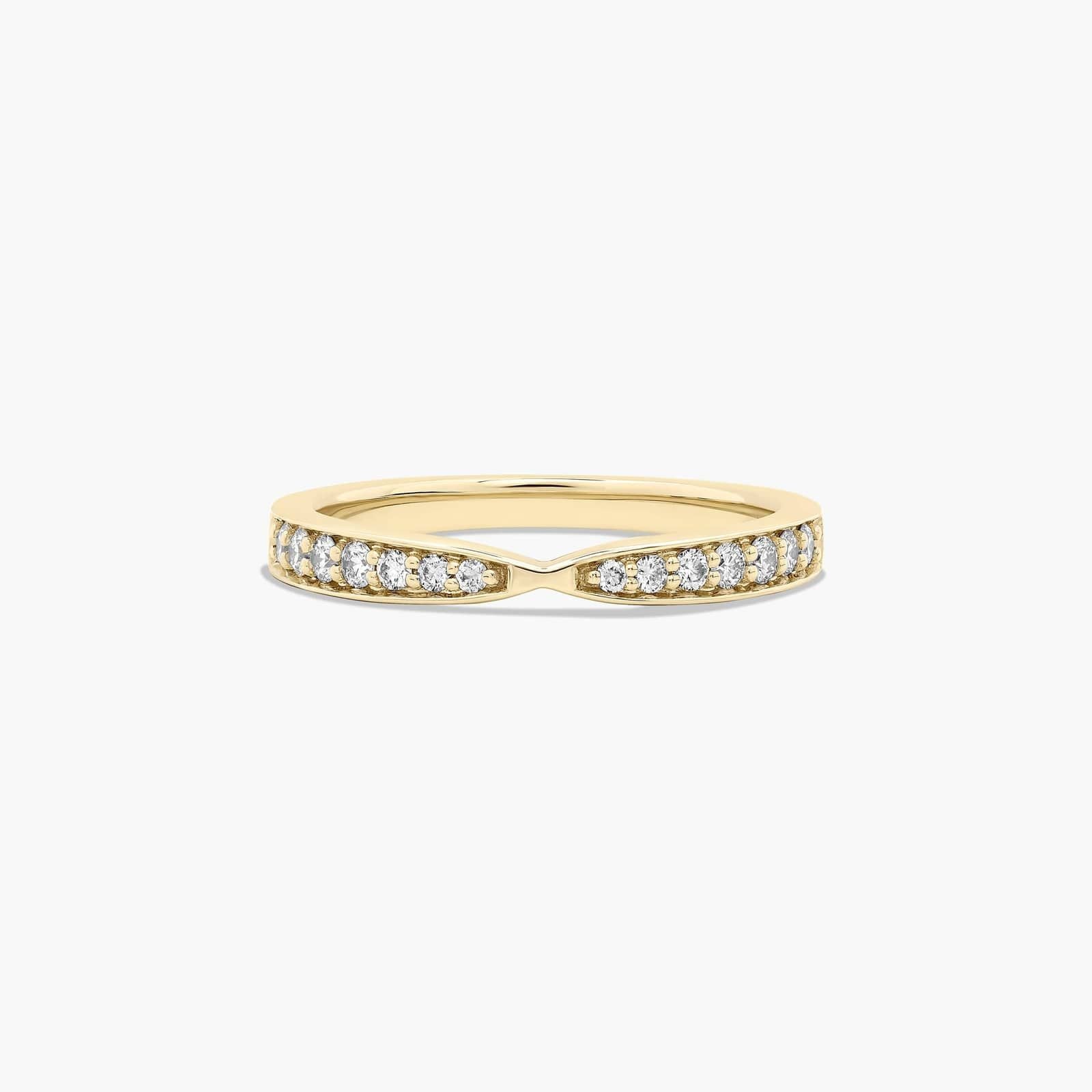 0.21ct Tapered Pavé Diamond Wedding Ring | 10K Gold