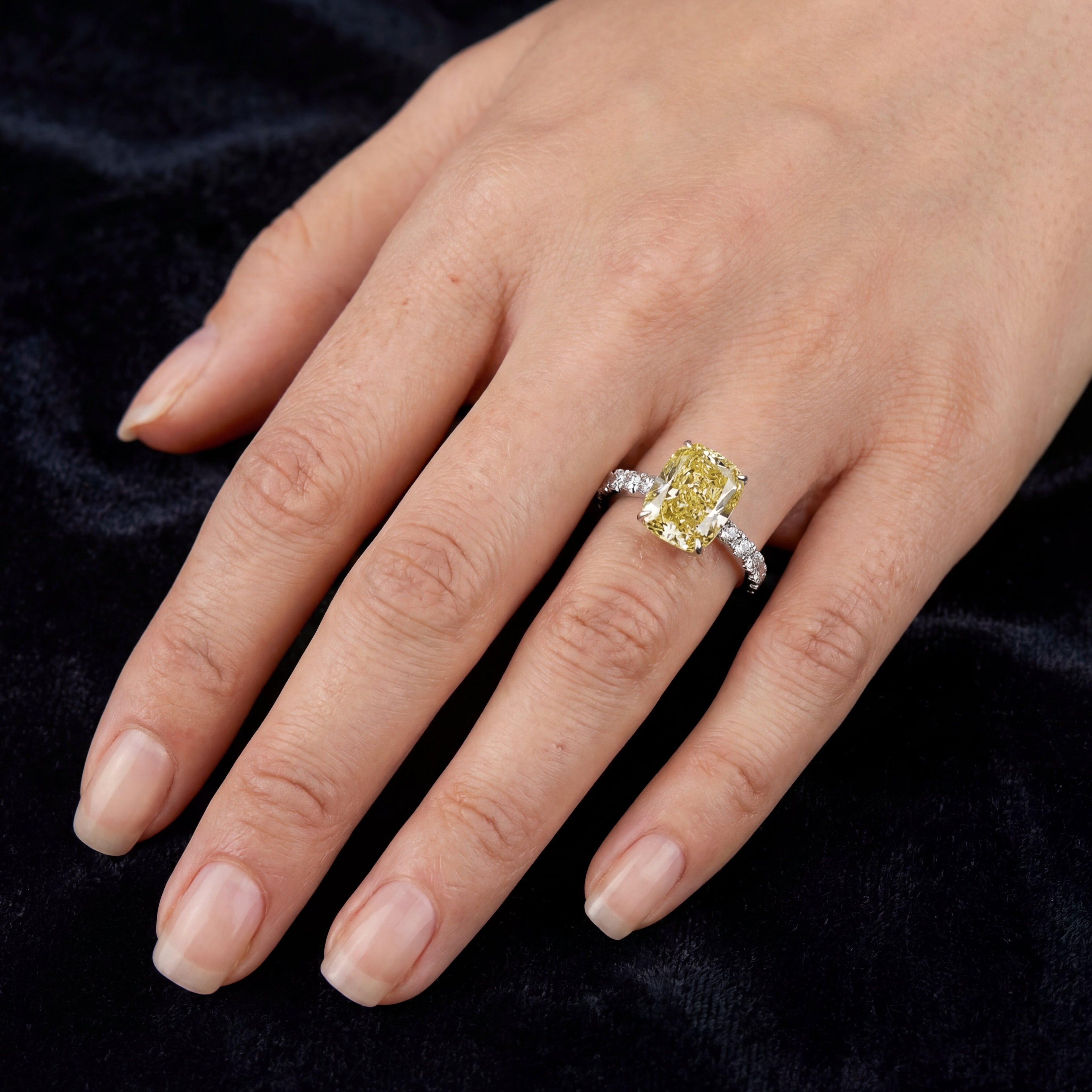 4.59ct Fancy Vivid Yellow Cushion Diamond Ring | 10K Gold